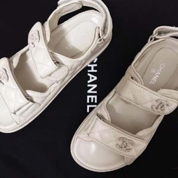 Chanel Women Open Toe Sandal in Calfskin Leather-White (13)