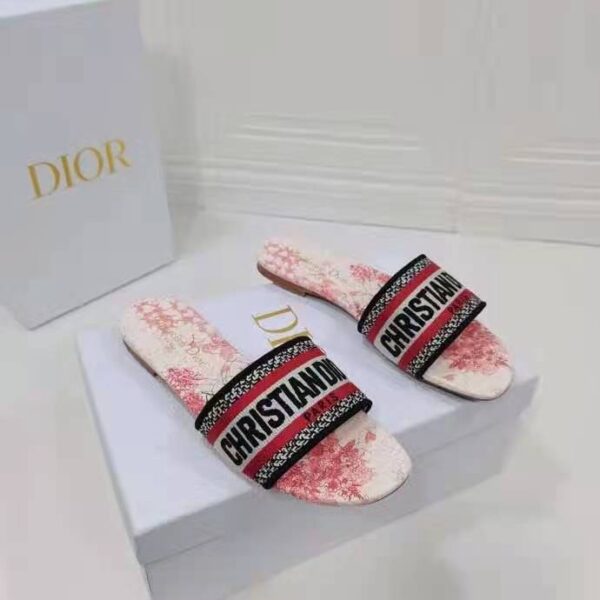Dior Women Shoes Dway Dioramour Slide White Red D-Royaume D’Amour Embroidered Cotton (1)