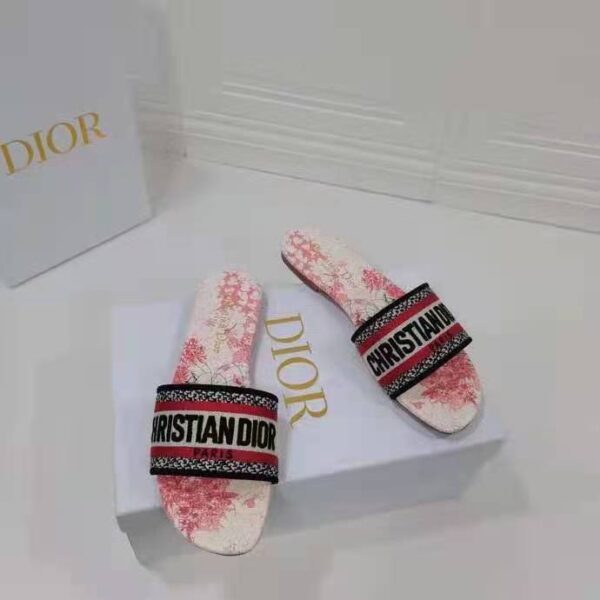 Dior Women Shoes Dway Dioramour Slide White Red D-Royaume D’Amour Embroidered Cotton (8)