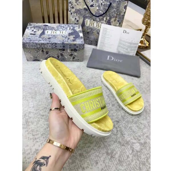 Dior Women Shoes Dway Slide Lime Toile De Jouy Reverse Embroidered Cotton (4)