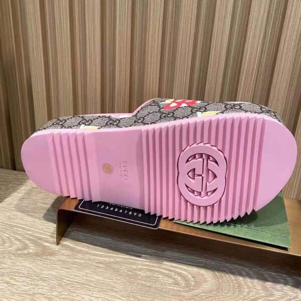 gucci slides les pommes