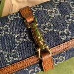 Gucci GG Unisex Jackie 1961 Chain Wallet Dark Blue Ivory Eco Washed Organic GG Jacquard Denim – Bild 7