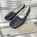 Gucci GG Women Ballet Flat with Interlocking G Black Leather 1 cm Heel - Image 4