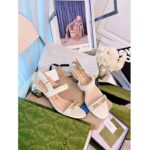 Gucci GG Women Sandal with Chain-Shaped Heel Butter Colored Leather with Off-White - immagine 2