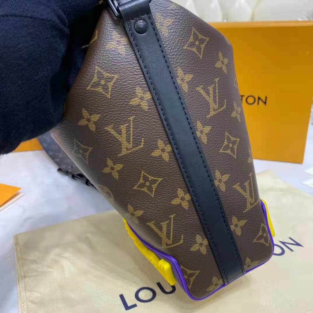 Louis Vuitton limited edition cowhide leather Eye Love You bag – Stock  Exchange Sunninghill