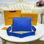 Louis Vuitton LV Unisex Cruissin PM Handbag Blue Red Monogram Embossed Puffy Lambskin - Bild 5