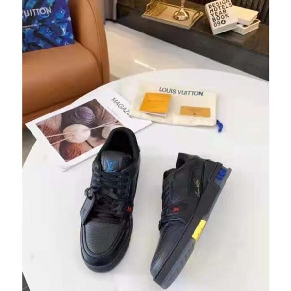 Louis Vuitton LV Unisex LV Trainer Sneaker Black Grained Calf Leather Rubber Outsole (7)