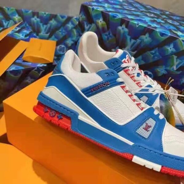 louis vuitton trainer sneaker white iridescent