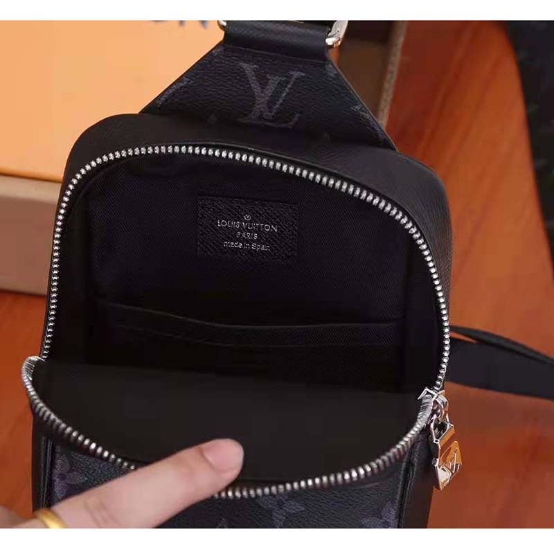 Lushentic Replica OUTDOOR SLINGBAG LV Taigarama Noir Black Men's