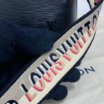 Louis Vuitton LV Women Alma BB Handbag Black Epi Grained Cowhide Leather - Bild 12