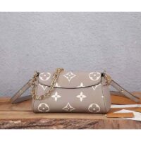 Louis Vuitton LV Women Favorite Tourterelle Gray Cream Monogram Empreinte Embossed Supple Grained Cowhide