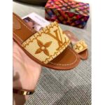 Louis Vuitton LV Women Lock It Flat Mule Cognac Brown Raffia Leather Outsole - immagine 9