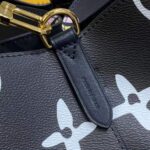 Louis Vuitton LV Women NéoNoé MM Bucket Bag Black Monogram Coated Canvas - Image 16