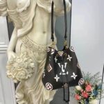 Louis Vuitton LV Women NéoNoé MM Bucket Bag Black Monogram Coated Canvas - Image 4