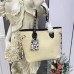Louis Vuitton LV Women Neverfull MM Tote Bag Wild at Heart Cream Embossed Supple Grained Cowhide – Image 3