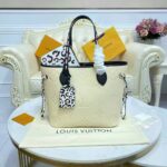 Louis Vuitton LV Women Neverfull MM Tote Bag Wild at Heart Cream Embossed Supple Grained Cowhide – Image 5