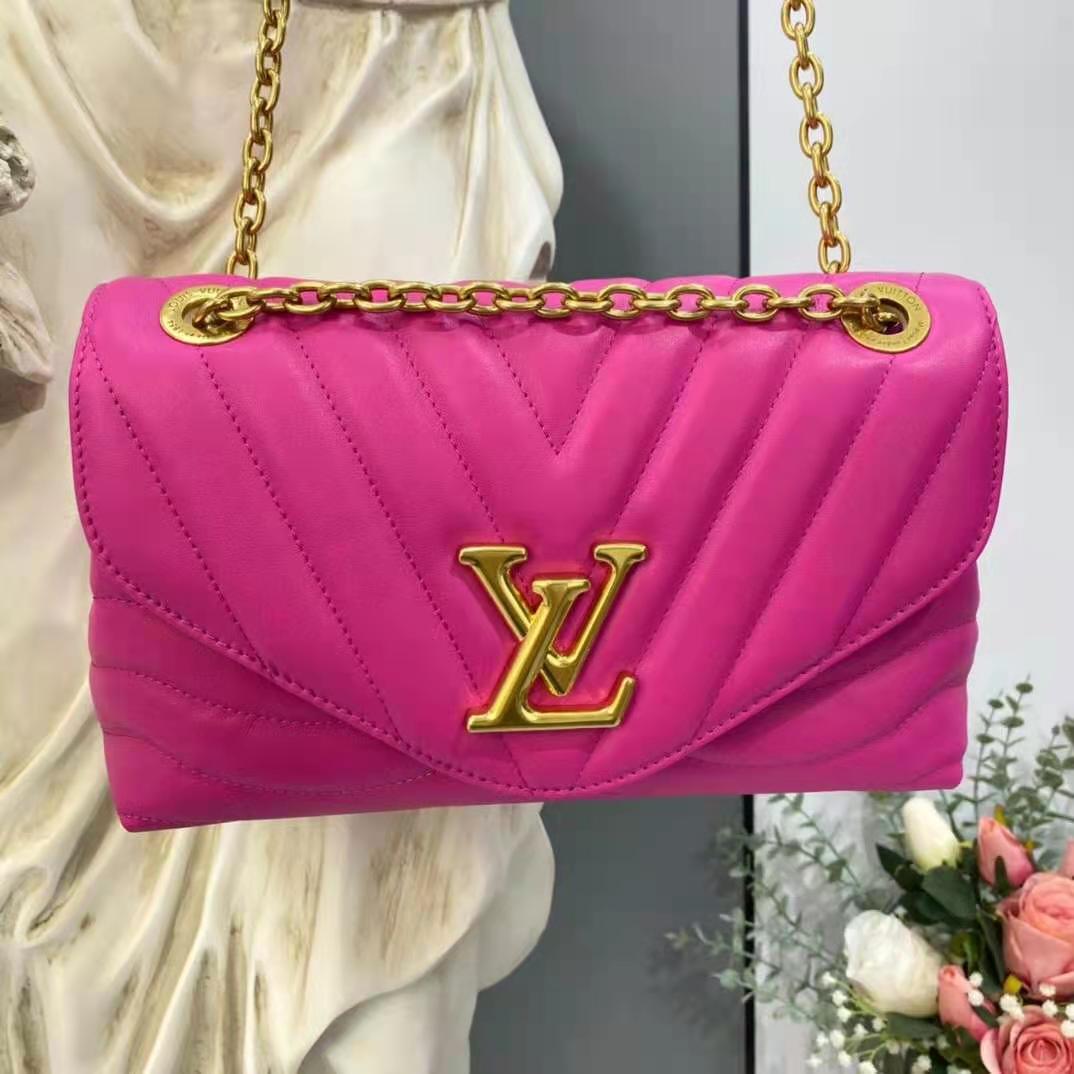 AAA Replica Louis Vuitton M58553 LV New Wave Chain Bag Smooth Cowhide  Leather Agathe Pink