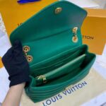 Louis Vuitton LV Women New Wave Chain Bag Handbag Emerald Green Smooth Cowhide Leather – Bild 10