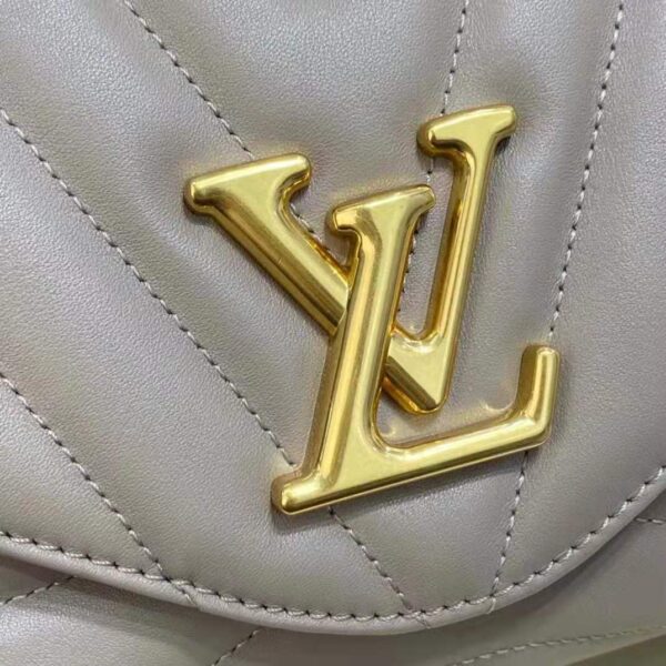 Louis Vuitton LV Women New Wave Chain Bag Handbag Sandy Smooth Cowhide Leather (9)