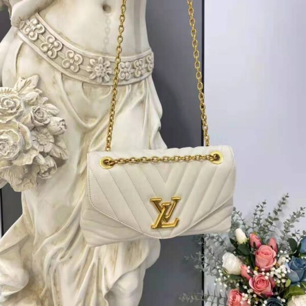 Louis Vuitton LV Women New Wave Chain Bag Handbag White Smooth Cowhide Leather (11)