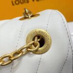 Louis Vuitton LV Women New Wave Chain Bag Handbag White Smooth Cowhide Leather – Image 13