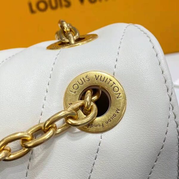Louis Vuitton LV Women New Wave Chain Bag Handbag White Smooth Cowhide Leather (5)