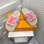 Louis Vuitton LV Women Paseo Flat Comfort Mule Beige Shearling LV Initials Monogram Flowers - immagine 4