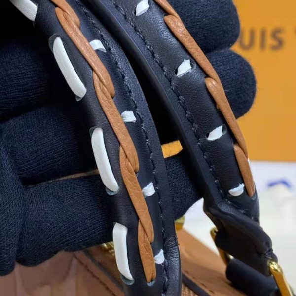 Louis Vuitton LV Women Speedy Bandoulière 25 Handbag Caramel Embossed Supple Grained Cowhide (20)