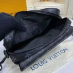 Louis Vuitton LV Women Steamer Messenger Monogram Eclipse Coated Canvas - Imagen 8