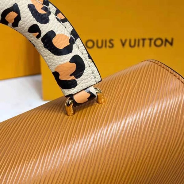 Louis Vuitton LV Women Twist MM Handbag Gold Cipango Epi Grained (16)