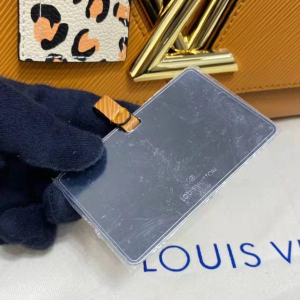 Louis Vuitton LV Women Twist MM Handbag Gold Cipango Epi Grained (7)