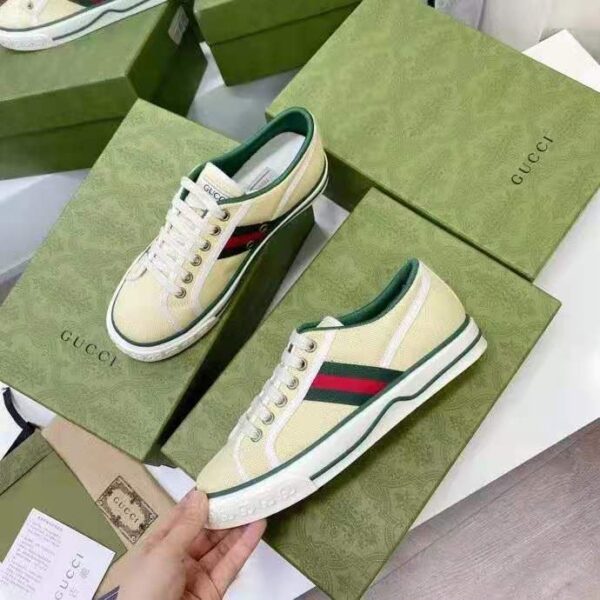 Gucci GG Unisex Gucci Tennis 1977 Sneaker Butter cotton Green and Red Web (9)