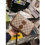 Gucci Unisex Shoulder Bag with Interlocking G Beige and Ebony GG Supreme Canvas - Image 7