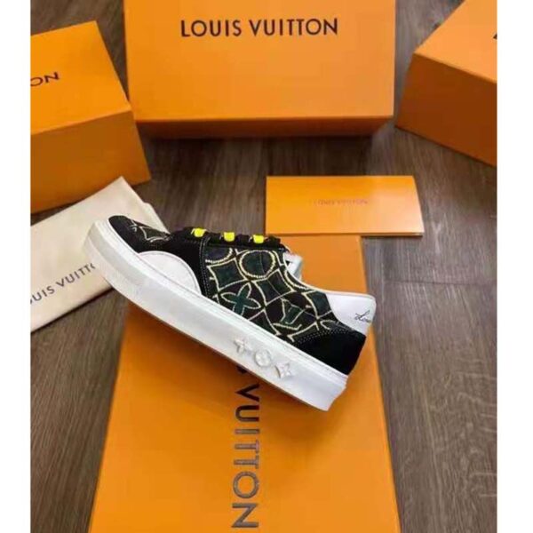 Louis Vuitton LV Unisex LV Ollie Sneaker Green Textile Double Laces with Vuitton Signature (5)