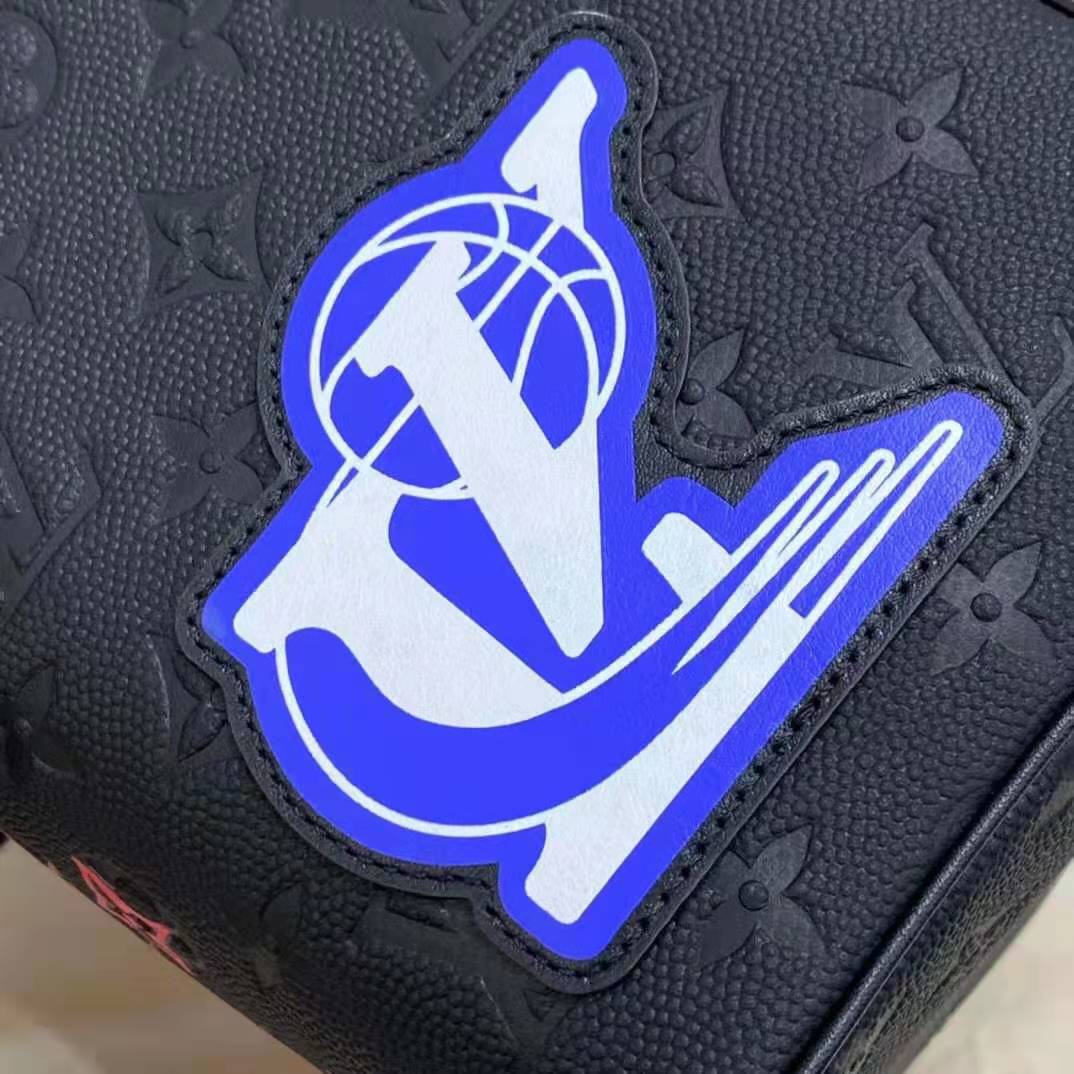 Louis Vuitton LV Unisex LV x NBA Dopp Kit Blue Embossed Taurillon Leather -  LULUX