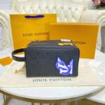 Louis Vuitton LV Unisex LV x NBA Cloakroom Dopp Kit Black Cowhide Leather - Image 8
