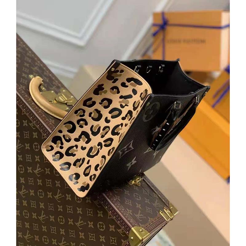 M46733 Louis Vuitton OnTheGo PM Black Monogram Empreinte grained cowhide  leather – Louis Vuitton Outlet USA