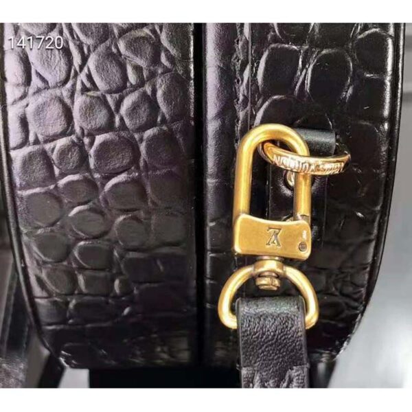 Louis Vuitton LV Unisex Petite Boite Chapeau Latte Matte Matte Alligator Leather (7)