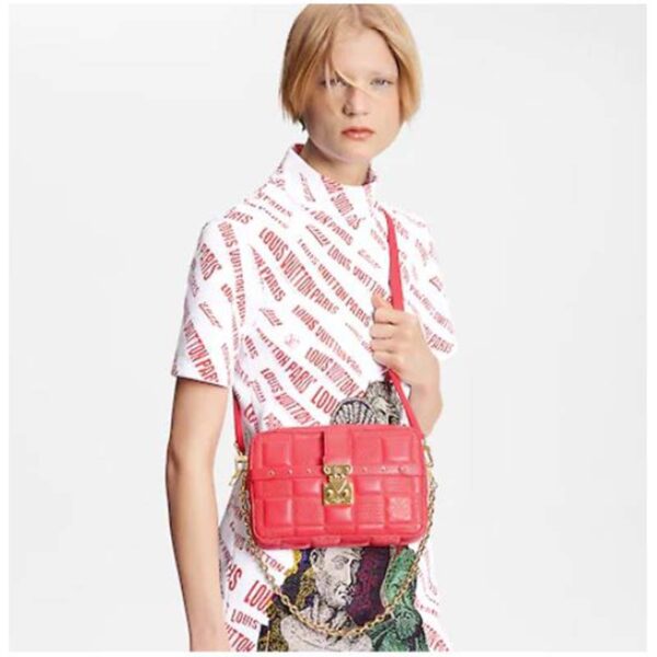 Louis Vuitton LV Unisex Troca PM Handbag Pink Damier Quilt Lambskin S-Lock Double Zip (17)