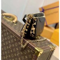 Louis Vuitton LV Women Multi Pochette Accessoires Black Embossed Supple Grained Cowhide Leather