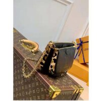 Louis Vuitton LV Women Multi Pochette Accessoires Black Embossed Supple Grained Cowhide Leather