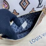 Louis Vuitton LV Women Neverfull MM Tote Cream Monogram Coated Canvas - immagine 13