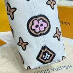 Louis Vuitton LV Women Neverfull MM Tote Cream Monogram Coated Canvas - immagine 9