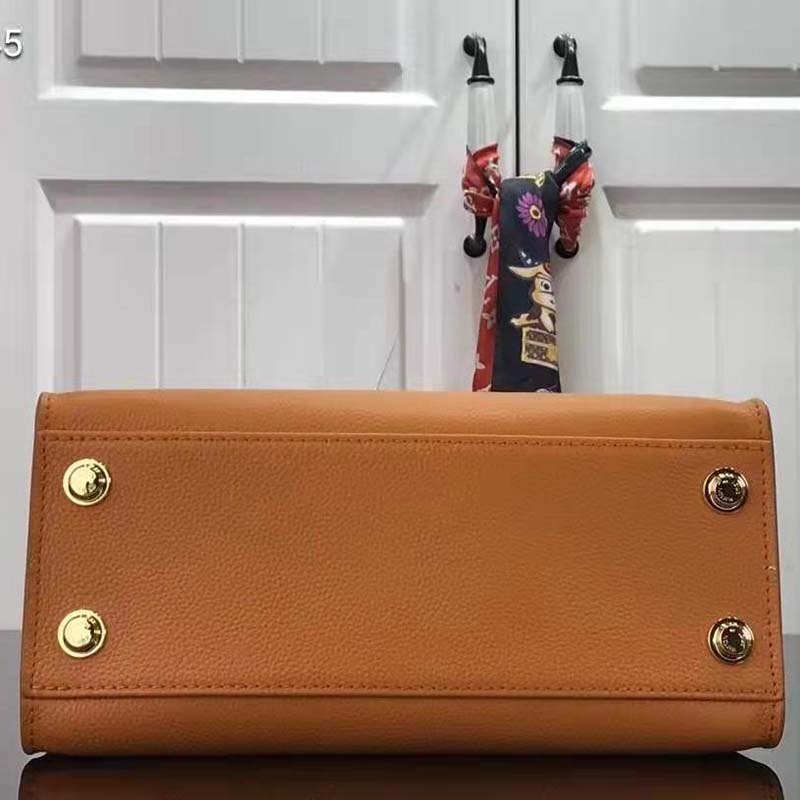 On my side leather handbag Louis Vuitton Orange in Leather - 33792674