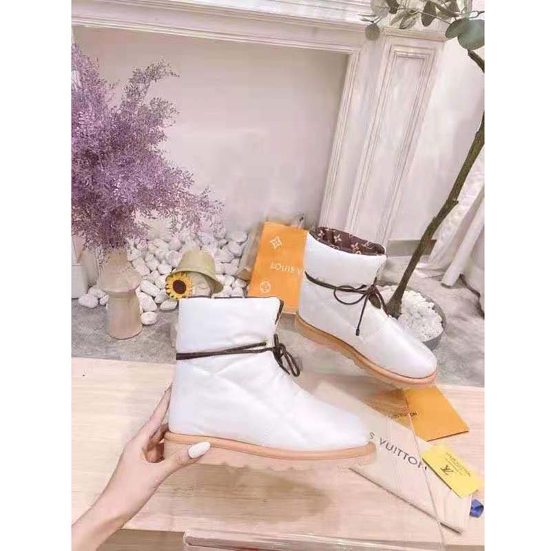 Louis Vuitton Pillow Comfort Ankle Boot, White, 40