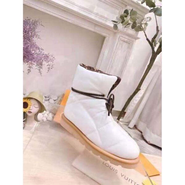 Louis Vuitton LV Women Pillow Comfort Ankle Boot White Nylon Down Interior (7)