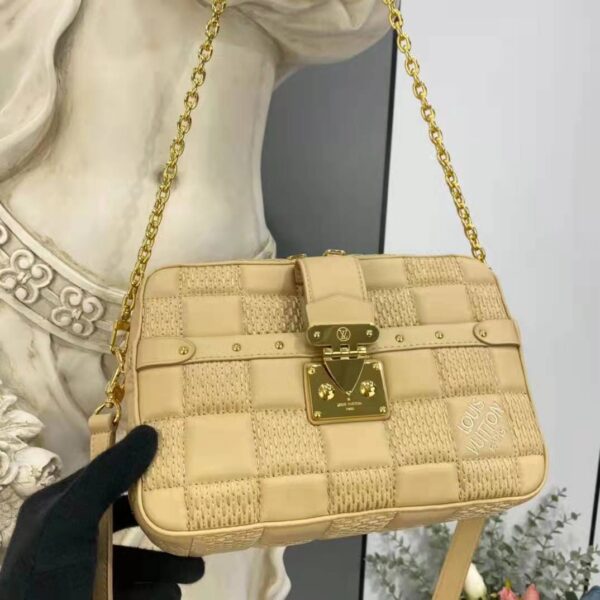 Louis Vuitton LV Women Pochette Troca Handbag Cashmere Beige Damier Quilt Lamb Leather (3)