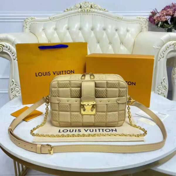 Louis Vuitton LV Women Pochette Troca Handbag Cashmere Beige Damier Quilt Lamb Leather (8)