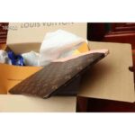 Louis Vuitton Unisex Daily Pouch Brown Monogram Coated Canvas and Cowhide Leather - Imagen 6