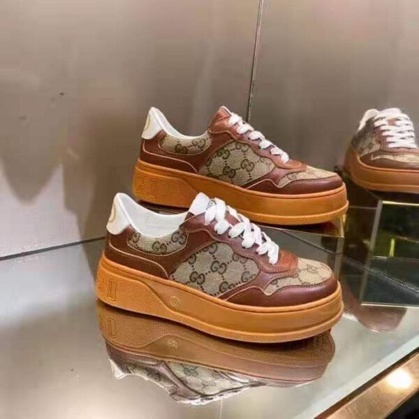 Gucci GG Unisex Gucci Jive Sneaker Beige and Ebony Orignal GG Canvas Brown Leather (8)